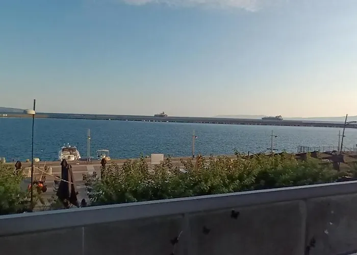 Appartamento V For View Kalamata